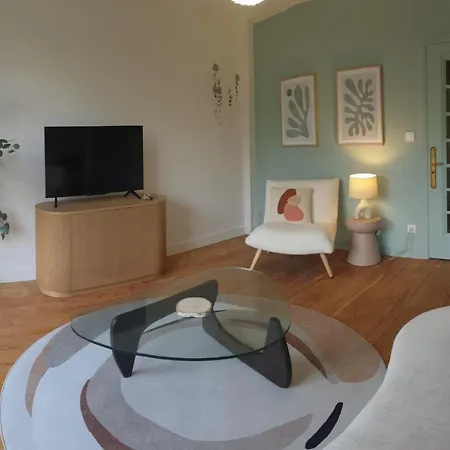 *green Organic* Balcon & Garage Appartement